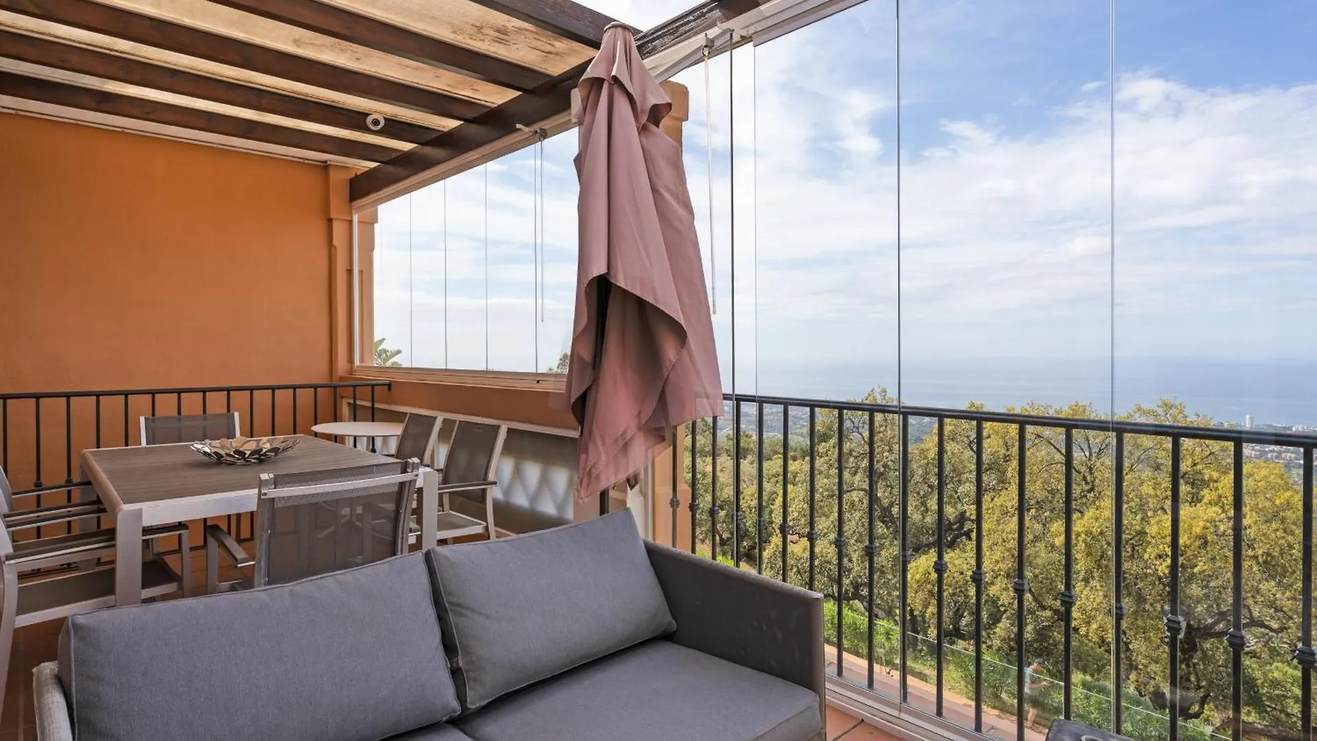 Feriehus Casa Munich-180 Degrees Breathtaking Views Villa Ojén Spanien